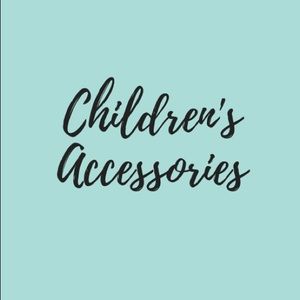 CHILDREN’S ACCESSORIES SECTION